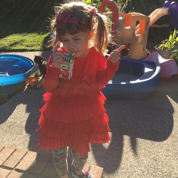 Meet your Posher, Aumelina - Picture 4 of 5